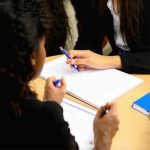 Estrategias legales en inmigración y abogado para lograr tu ciudadanía en 2025